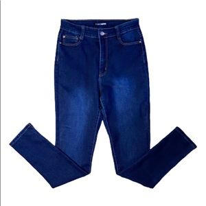 Fashion Nova Women’s Blue High Rise Jeans Size 11/12